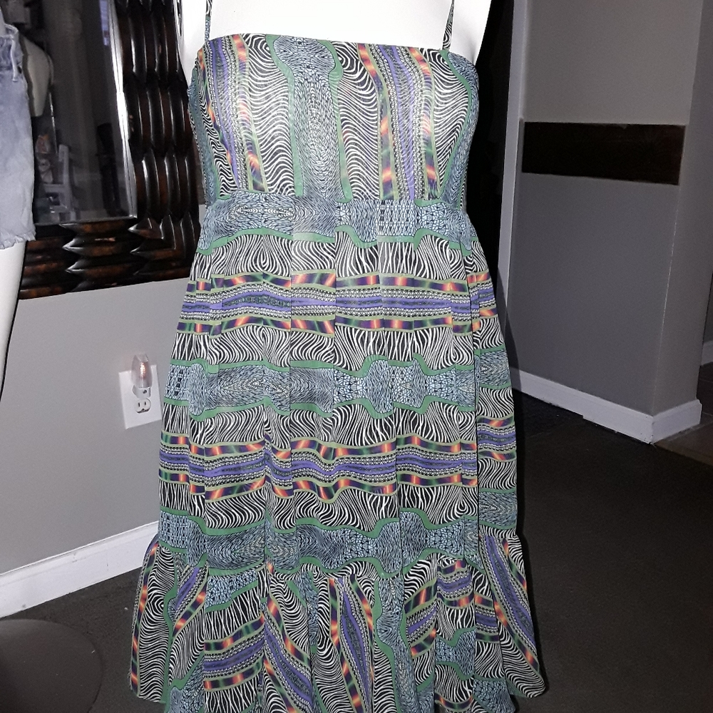 BB Dakota T-Strap Dress